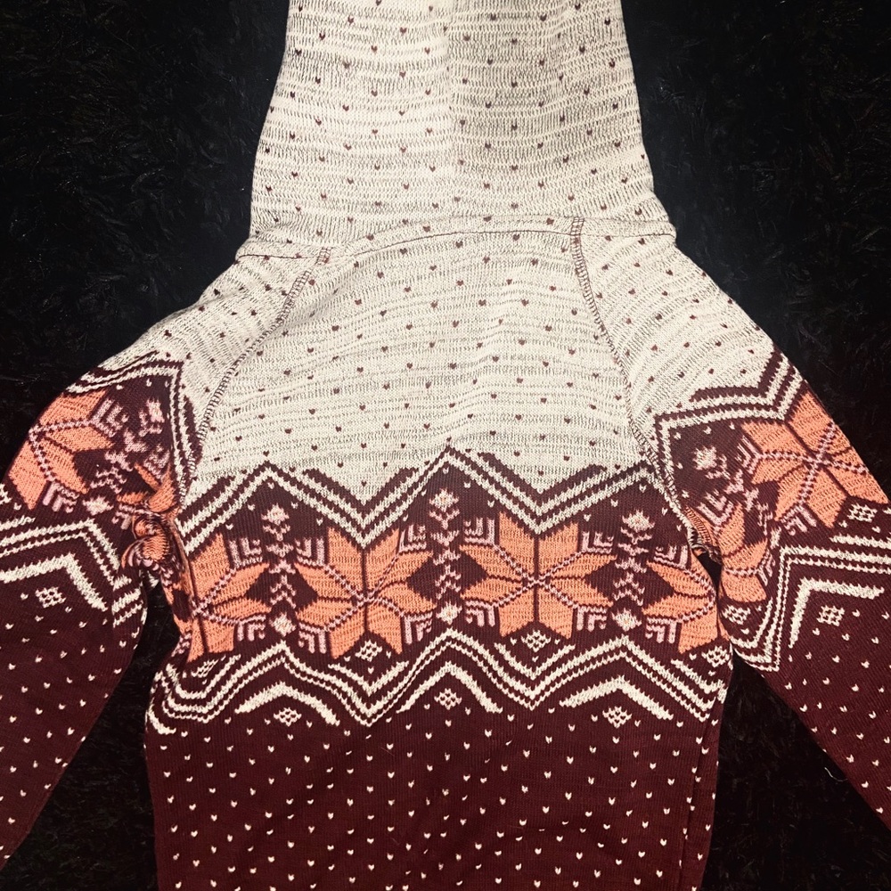 Sweater/Jacket - Picture 2 of 3